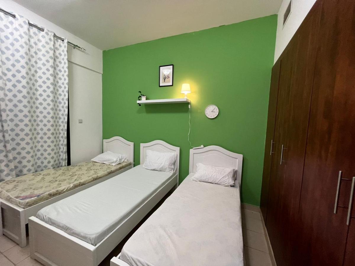 Apartment Cozy Budget Bedspace Sharing In Marina Dubai